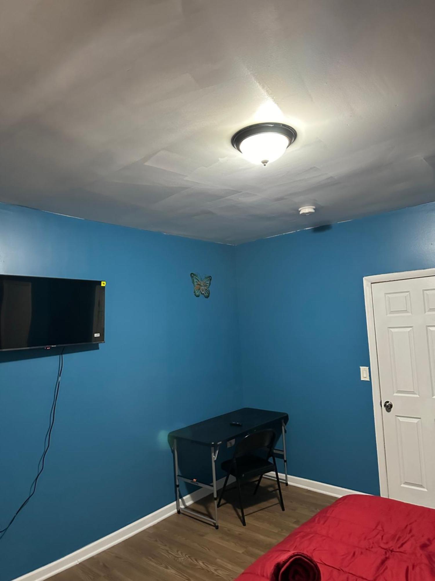 Fidelia Garnet Room, Queen Bed Minutes From Newark Liberty International Airport And Newark Penn Station Bagian luar foto